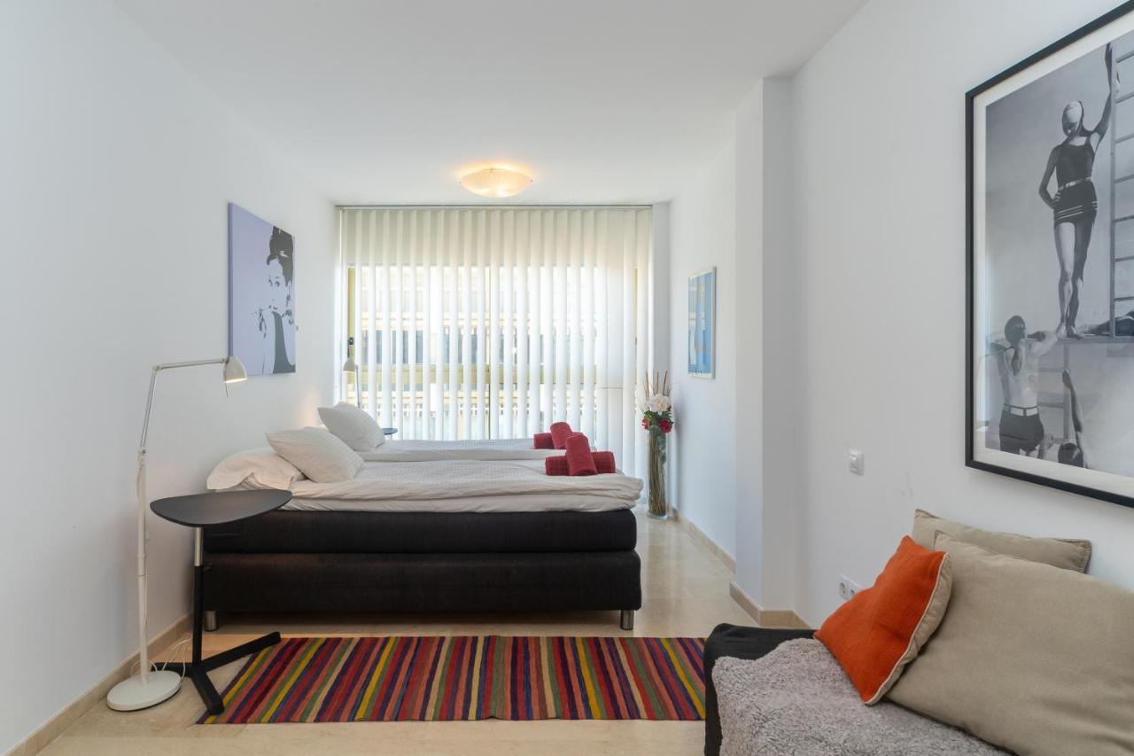 Unique First Line Apartment Марбеля Екстериор снимка